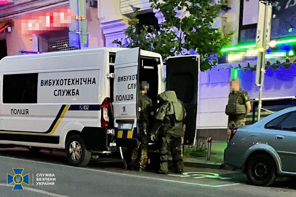 Жінка намагалася підірвати кафе у центрі Києва (фото)