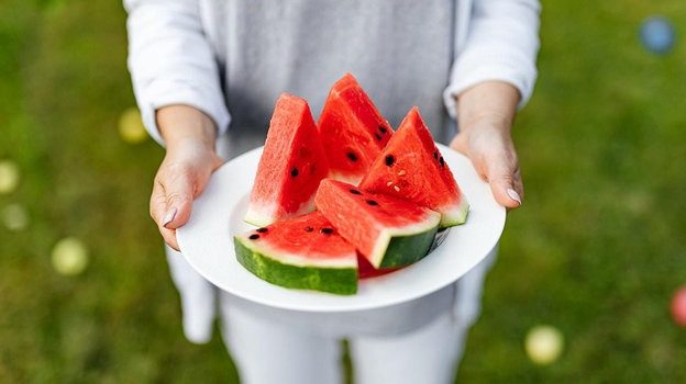 Що станеться з організмом, якщо щодня є кавун