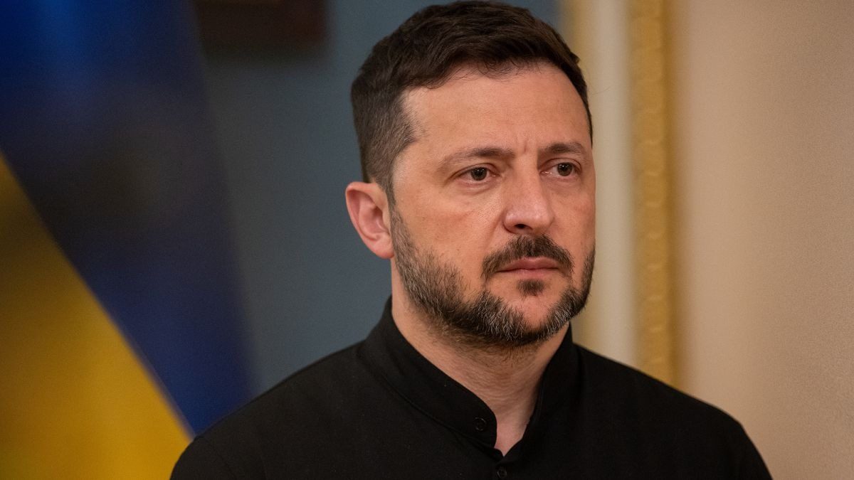 Зеленский ответил на петицию о декриминализации порнографии: вопрос уже в Раде