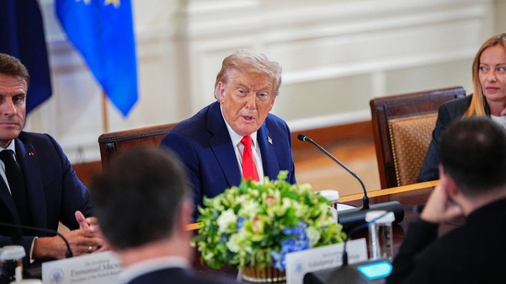 Микрофон случайно зафиксировал интересные слова Трампа про Путина