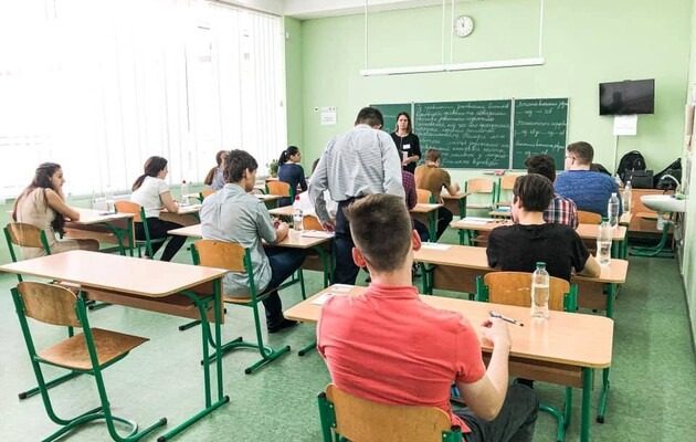 С 1 сентября 2025 школы будут работать по новым правилам ➤ Prozoro.net.ua