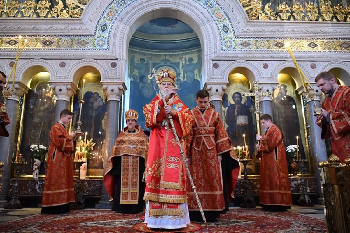 Патриарх Филарет в тяжелом состоянии: что известно