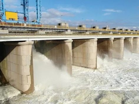 Подрыв Каховской ГЭС: появилась еще одна угроза для всех украинцев
