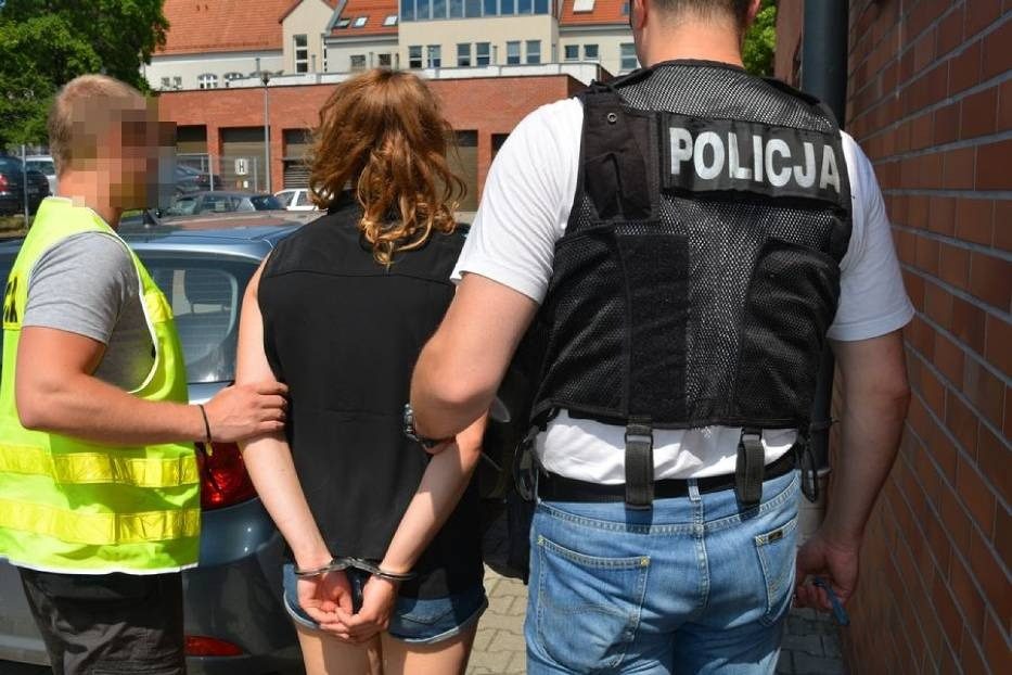 Ці українці зобов’язані залишити Польщу після скандалу. Що сталося? ➤ Prozoro.net.ua