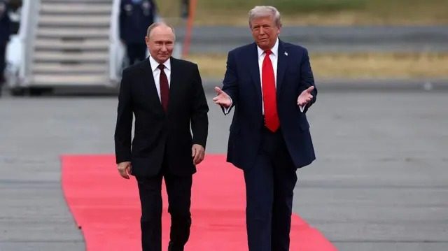 Трамп отходит: Украину оставляют один на один с Москвой