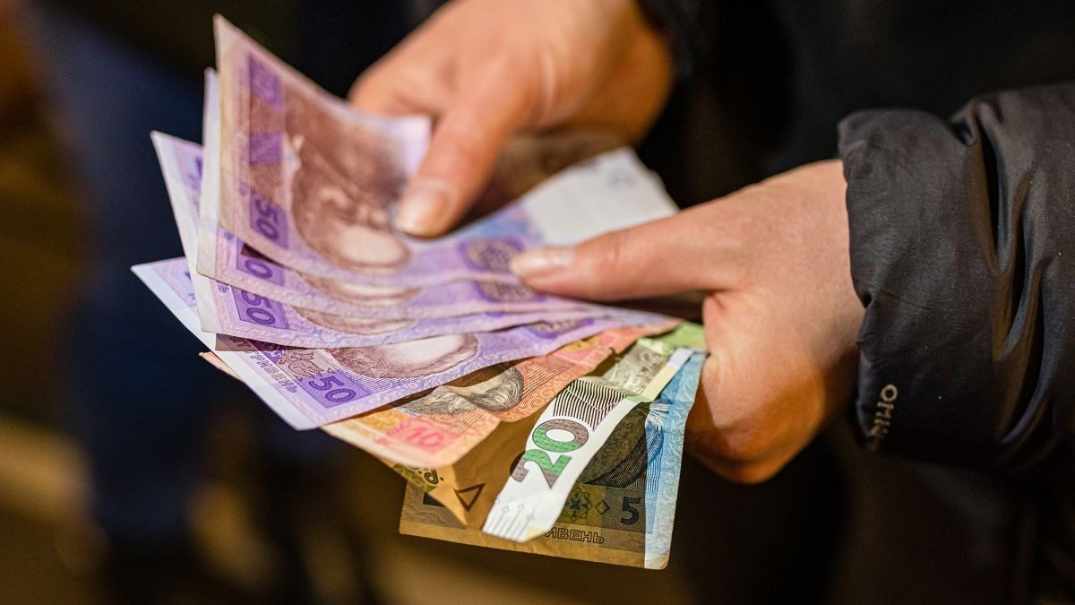 Пенсіонерам з вересня виплатять на 1000 гривень більше