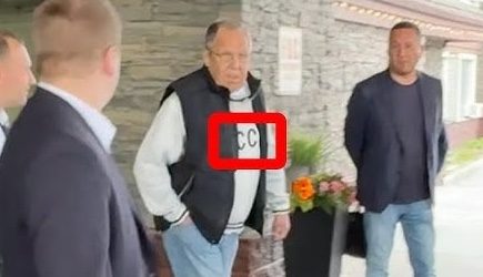 Вже провокація: що одягнув Лавров на зустріч на Алясці (відео) ➤ Prozoro.net.ua