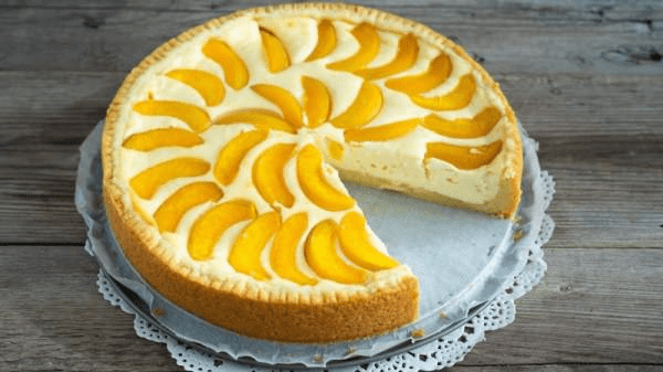 Сочный пирог с персиками: минимум усилий — максимум вкуса