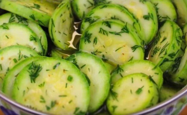 Вкусные кабачки на зиму: рецепт с чесноком и укропом ➤ Prozoro.net.ua