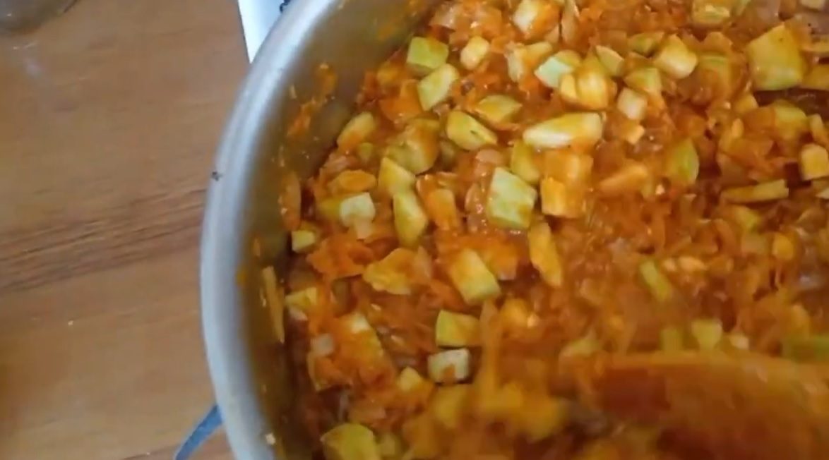 Закуска на зиму: кабачки с сардинами
