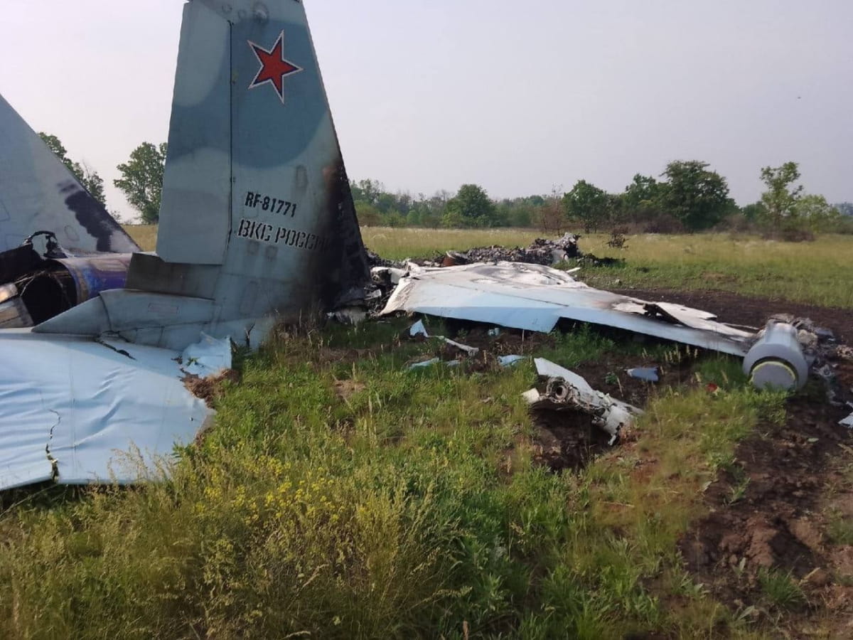 Падение Су-30 на дом в Иркутске: пилоты задохнулись