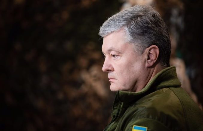 Порошенко: Ми не торгуємо своєю територією