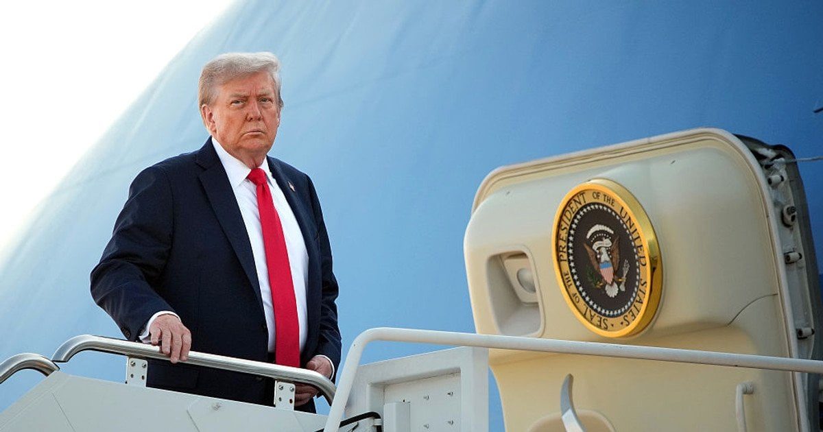 Трамп сделал заявление об ударах Путина по Украине перед саммитом на Аляске