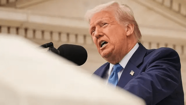 «Заткнись!»: Трампа разозлил вопрос журналиста о личном
