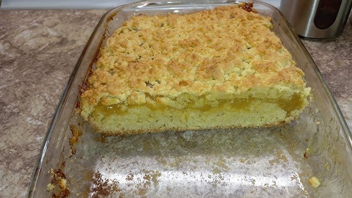 Ароматный яблочный пирог с лимонной начинкой