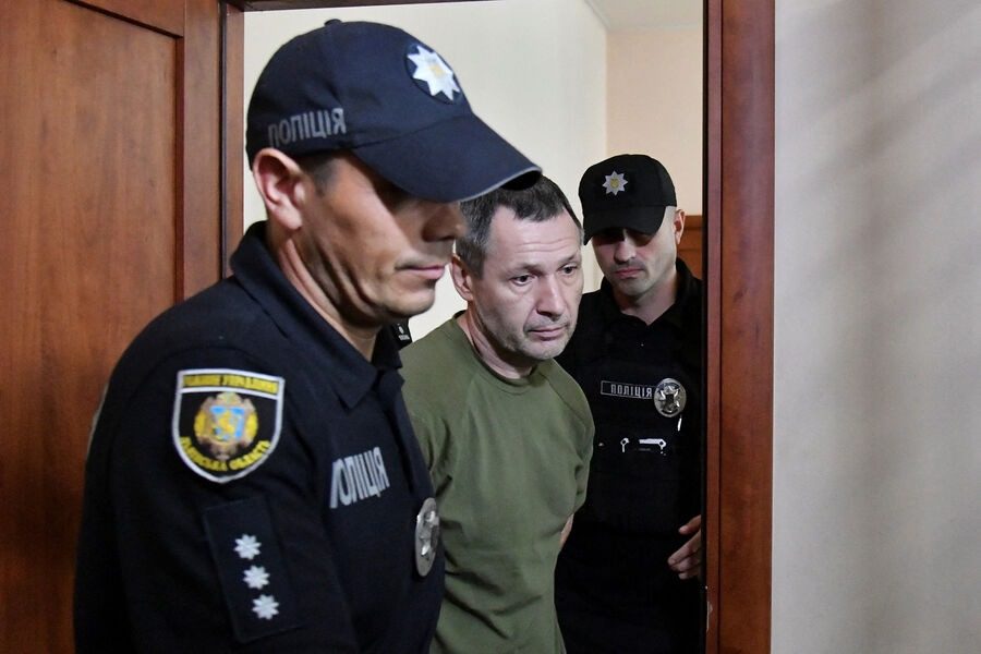 Дому у убийцы Парубия обнаружили впечатляющие предметы ➤ Prozoro.net.ua