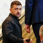 Після зустрічі із Трампом Зеленський показав жест журналістці ➤ Prozoro.net.ua