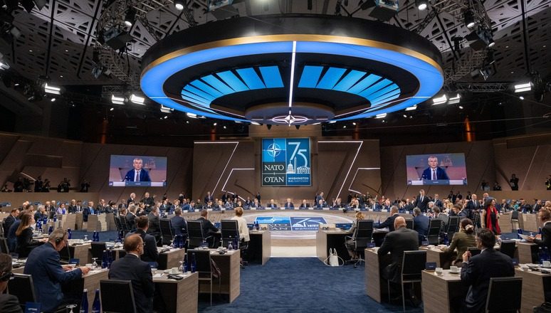 НАТО начало тайно бить РФ в тылу в ответ на гибридные атаки — NYT