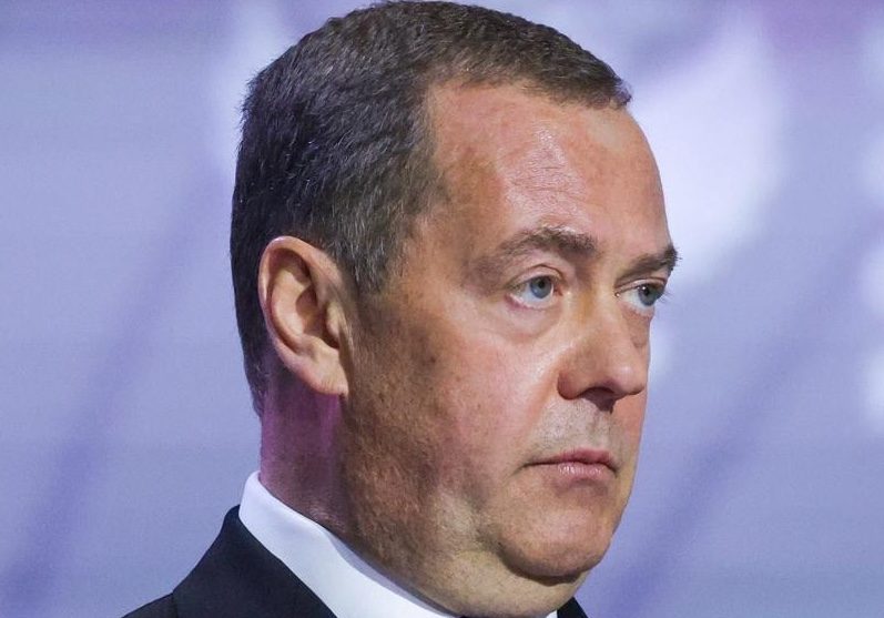 «Нічого ловити»: Медведєв заявив, що РФ не потрібна війна з Європою ➤ Prozoro.net.ua