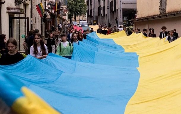 Украинских беженцев поставят перед выбором: что готовят в ЕС