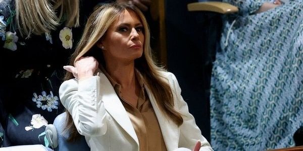 Модный образ Зеленской на встрече с Меланией Трамп
