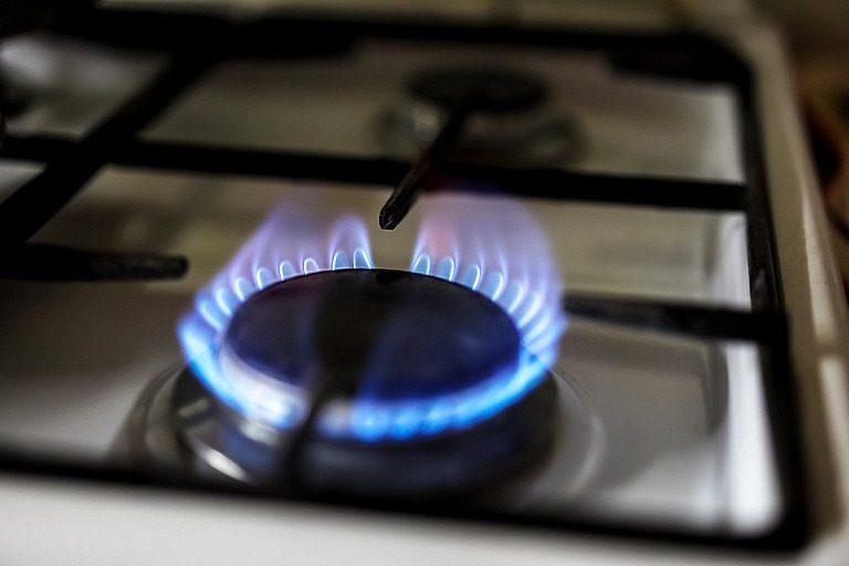 Украинцам с газовыми плитами посоветовали установить полезный прибор
