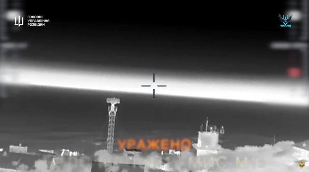 Бойцы ГУР сожгли два российских самолета Ан-26 в Крыму (видео) 3 Бойцы ГУР сожгли два российских самолета Ан-26 в Крыму (видео)
