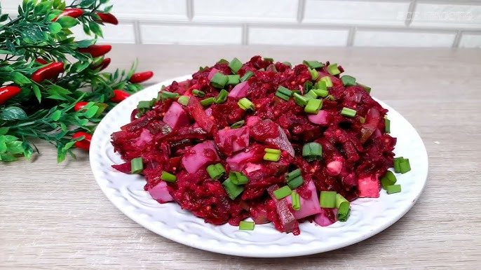 Салат із запеченого буряка з ароматною заправкою