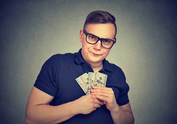 Три чоловічі імена, власники яких рахують кожну копійку ➤ Prozoro.net.ua