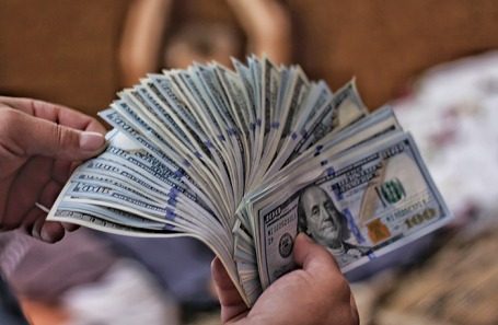Яка різниця між синім та білим доларом — українцям пояснили ➤ Prozoro.net.ua