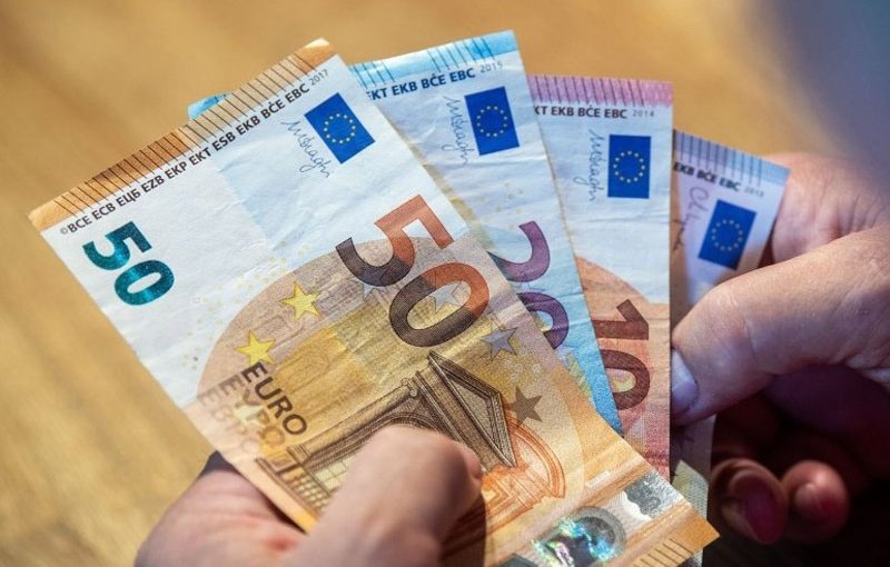 Названы самые популярные профессии для украинцев за границей ➤ Prozoro.net.ua