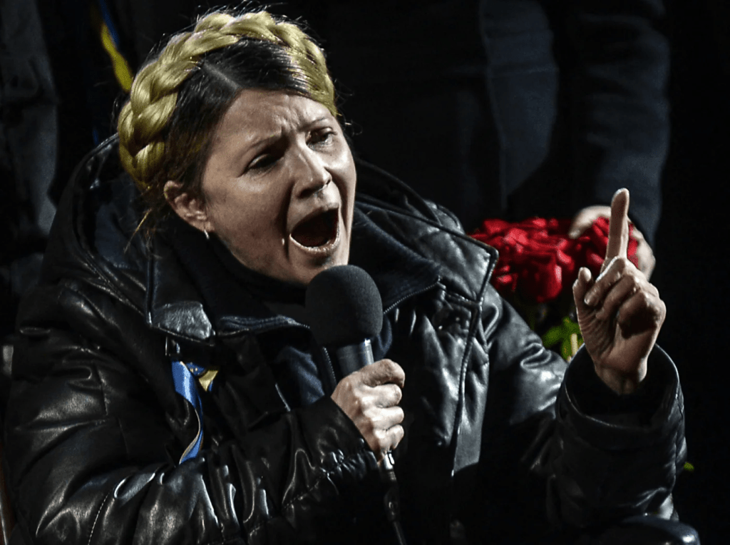 Юлия Тимошенко и коса: как появилась фирменная прическа политика (фото)