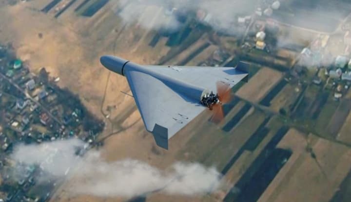 Ракети під ранок і «Шахеди» над Україною та Польщею: куди била РФ