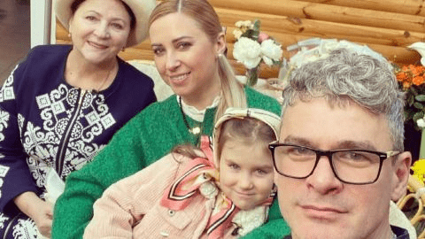 Арсен Мирзоян рассказал, какие курьёзы происходили с Ниной Матвиенко дома