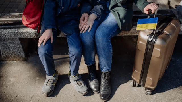 Відтік 18–22-річних: як це вплине на економіку України