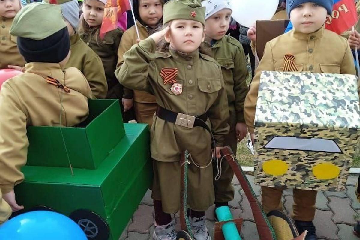 В России детей готовят к войне вместо обучения