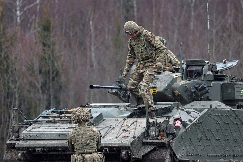 Эстония перебрасывает американские танки в границу с РФ ➤ Prozoro.net.ua