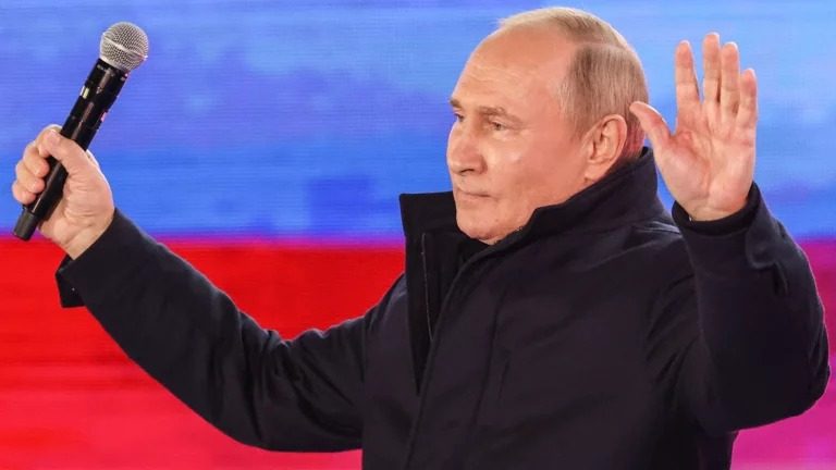 Мережа сміється з Путіна: глава РФ оконфузився на сцені (відео) ➤ Prozoro.net.ua