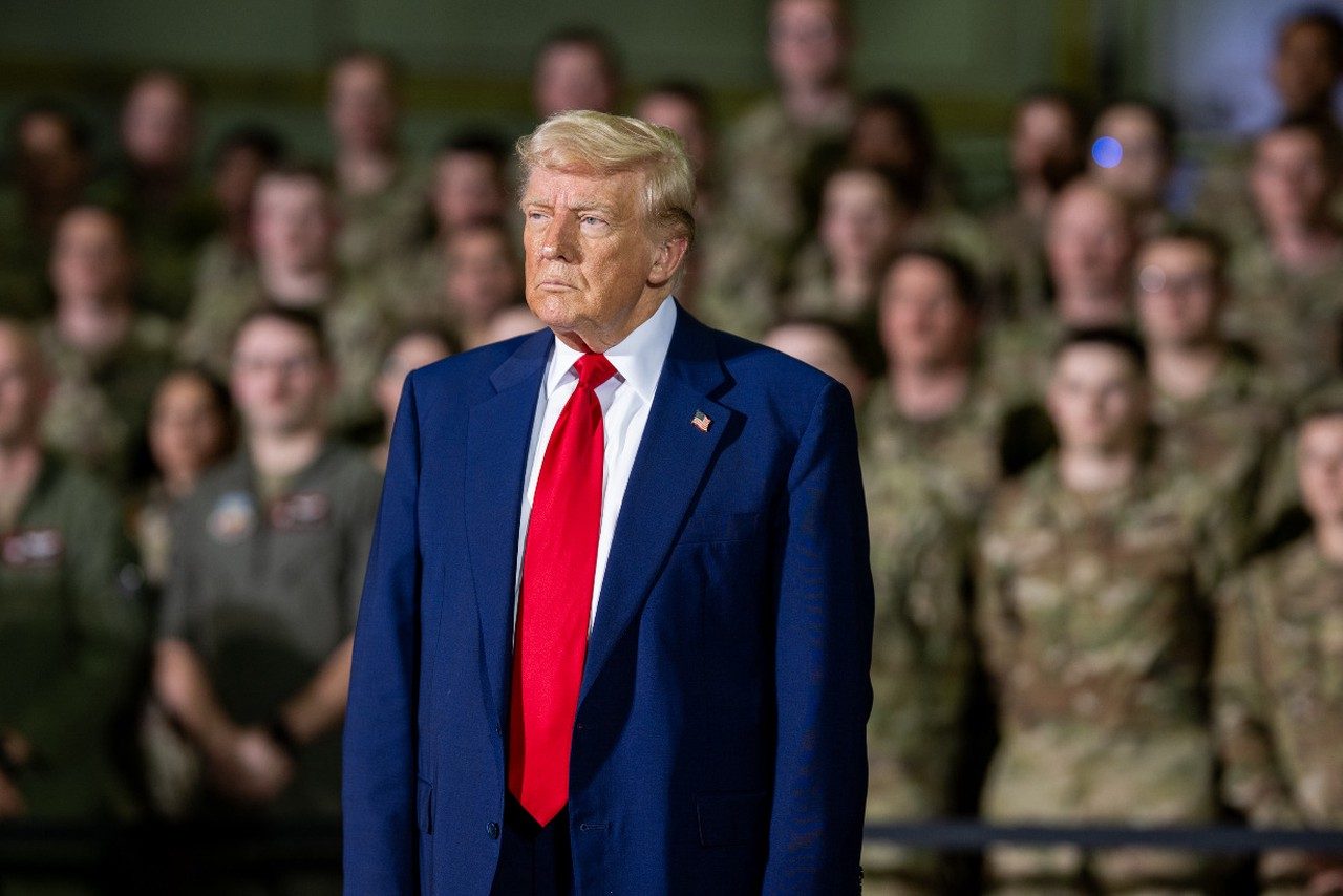 Трамп отправляет войска в Портленд