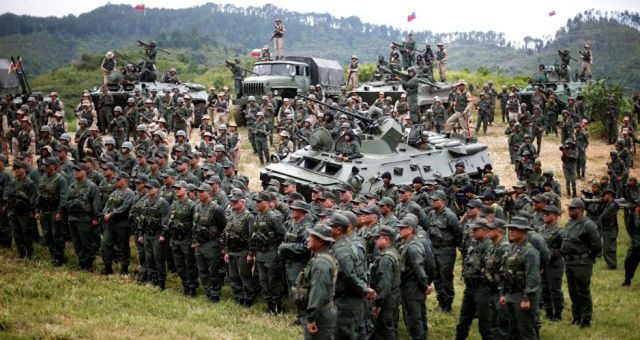 Мадуро объявил о масштабной военной мобилизации в Венесуэле