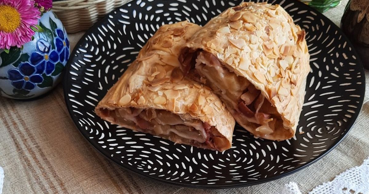 Ніжний яблучний штрудель з тіста філо