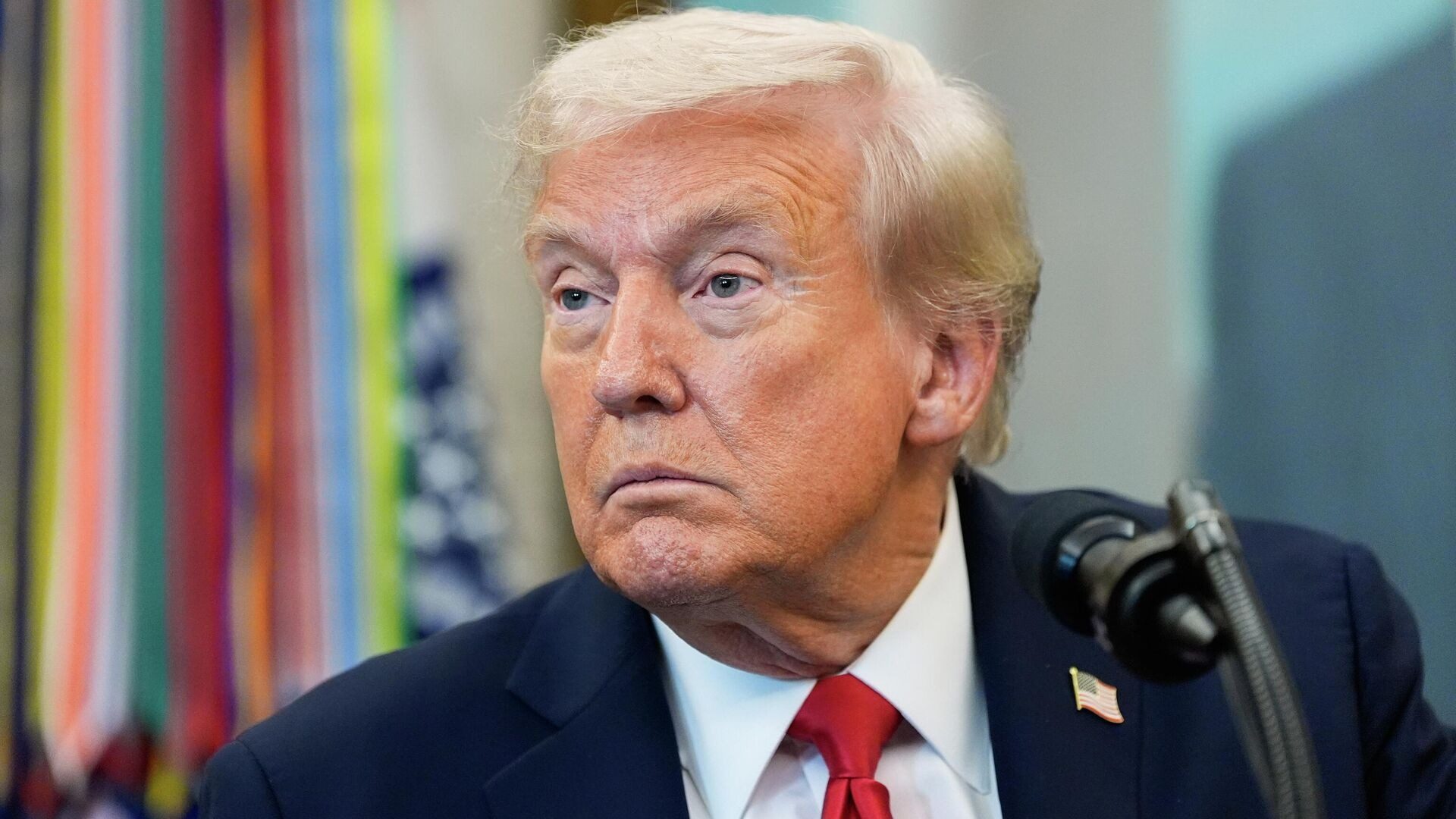«Безумие»: Трамп взорвался заявлением после встречи с Си