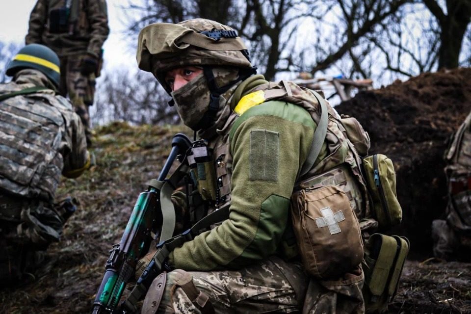 Під Добропіллям “зайцю відрізали вуха”: росіяни в котлах – військовий