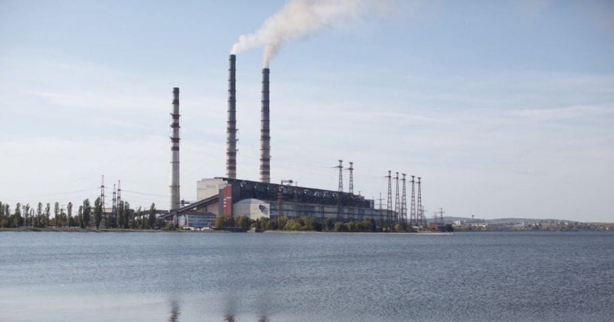 Обстріл Бурштина: влада терміново звернулася до місцевих жителів