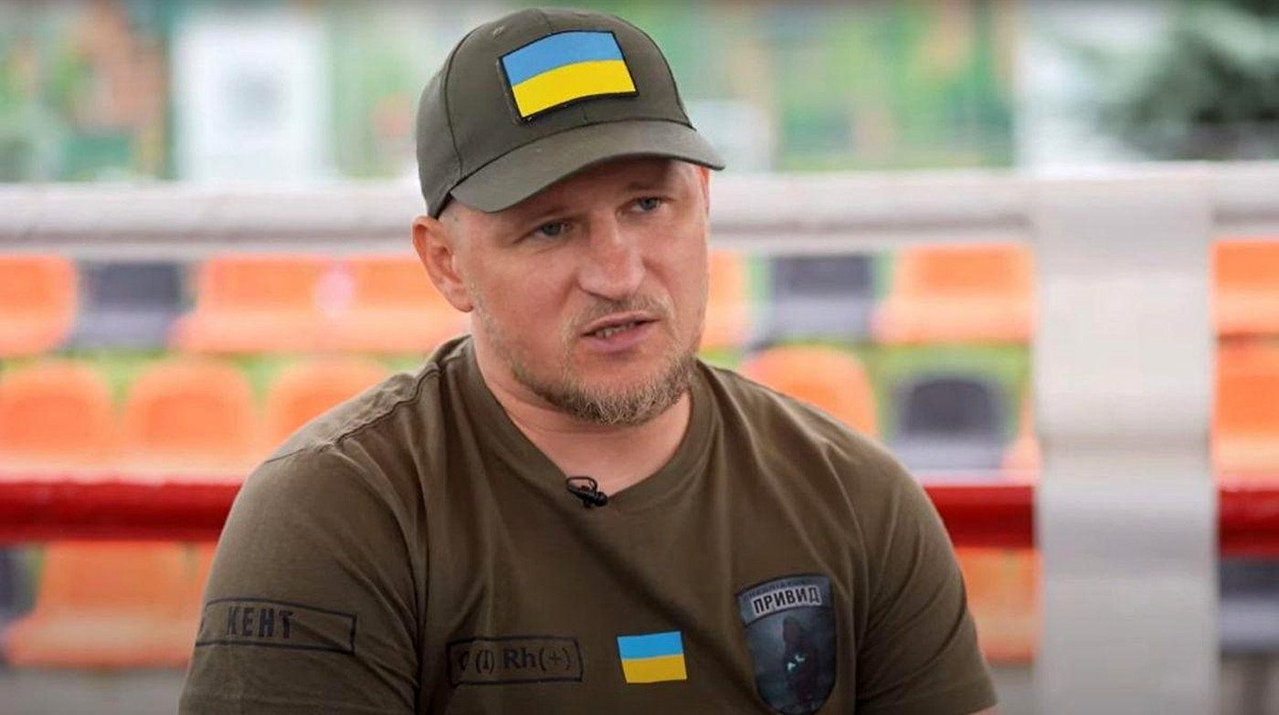 Олександр Алієв: “Живу на Оболоні, прийдіть – візьму за руку”