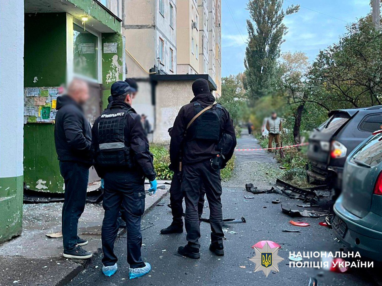 В Киеве взорвали авто: взрывчатку заложили под сиденье (фото)