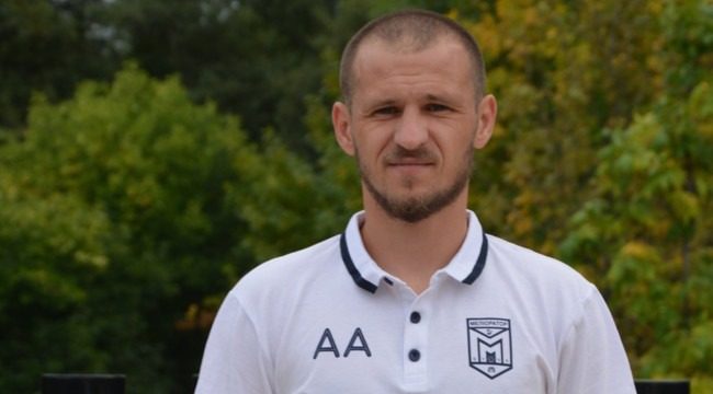 Олександр Алієв: “Живу на Оболоні, прийдіть – візьму за руку”