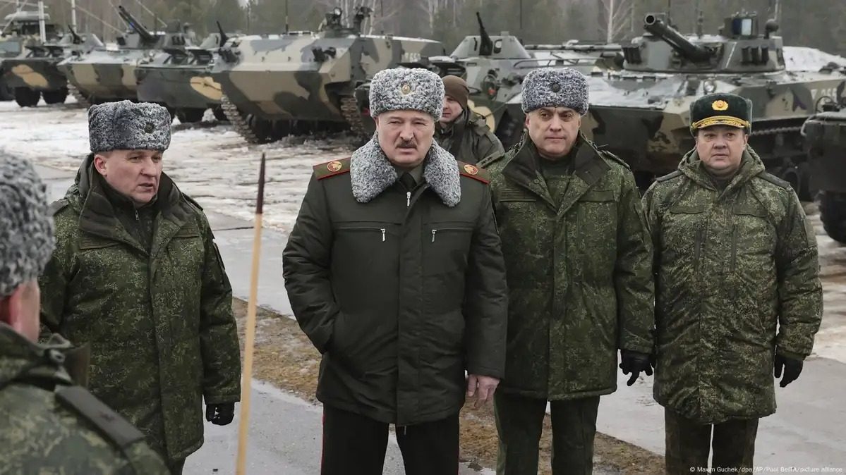 Лукашенко засвітив “Орєшнік”: як виглядає пускова установка
