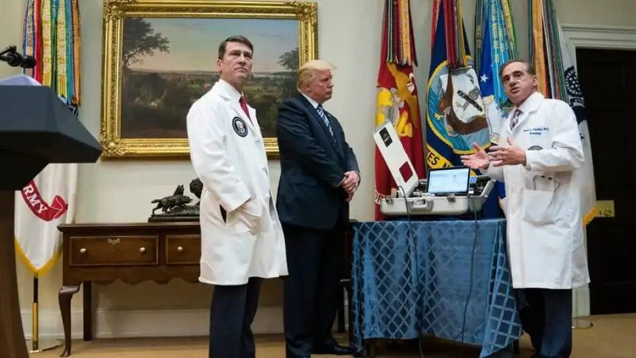Трамп вже не приховує свого здоров’я: що з ним