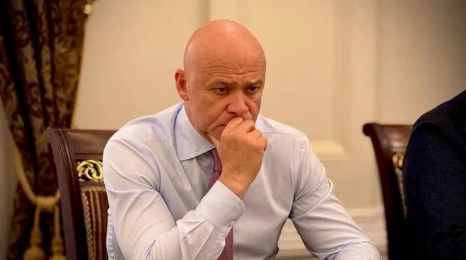 Тепер зрозуміло, чому Труханова позбавили громадянства України